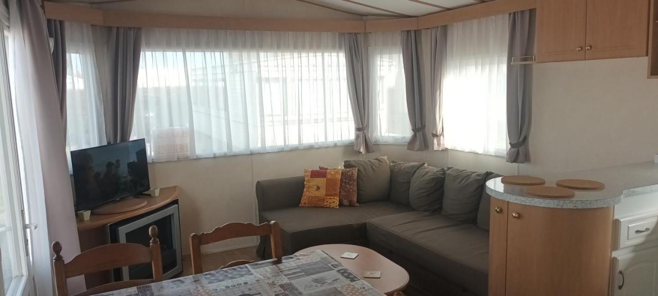 Cottage Tangro มิดเดิลแกร์เกอ ภายนอก รูปภาพ